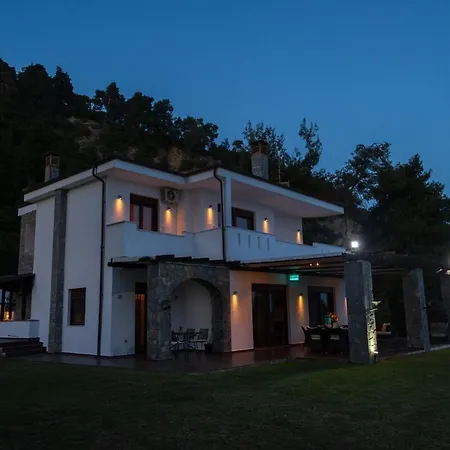 Ozia Private Halkidiki Vilă *