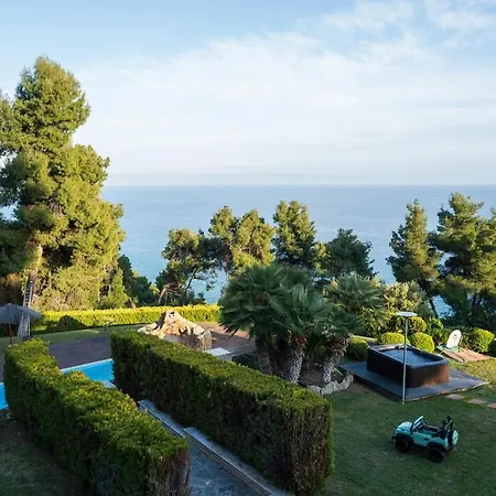 Ozia Private Halkidiki
